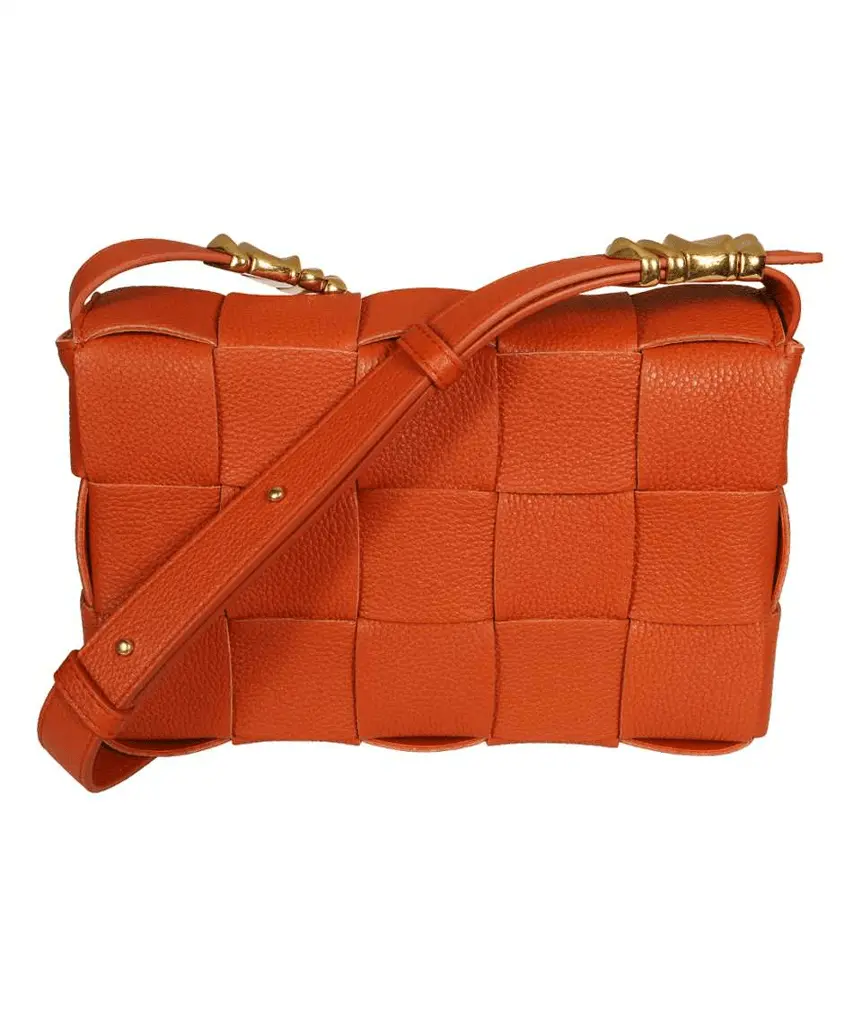 Alternative view of Túi Bottega Veneta Cassette Shoulder Bag In Maxi Intrecciato 666870-V17H1-7654