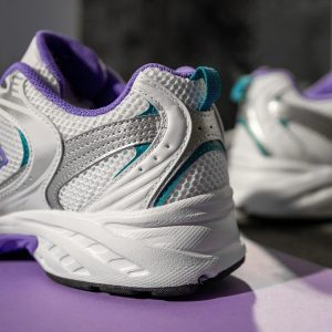 Alternative view of Giày New Balance 530 'White Mirage Violet' MR530FN1