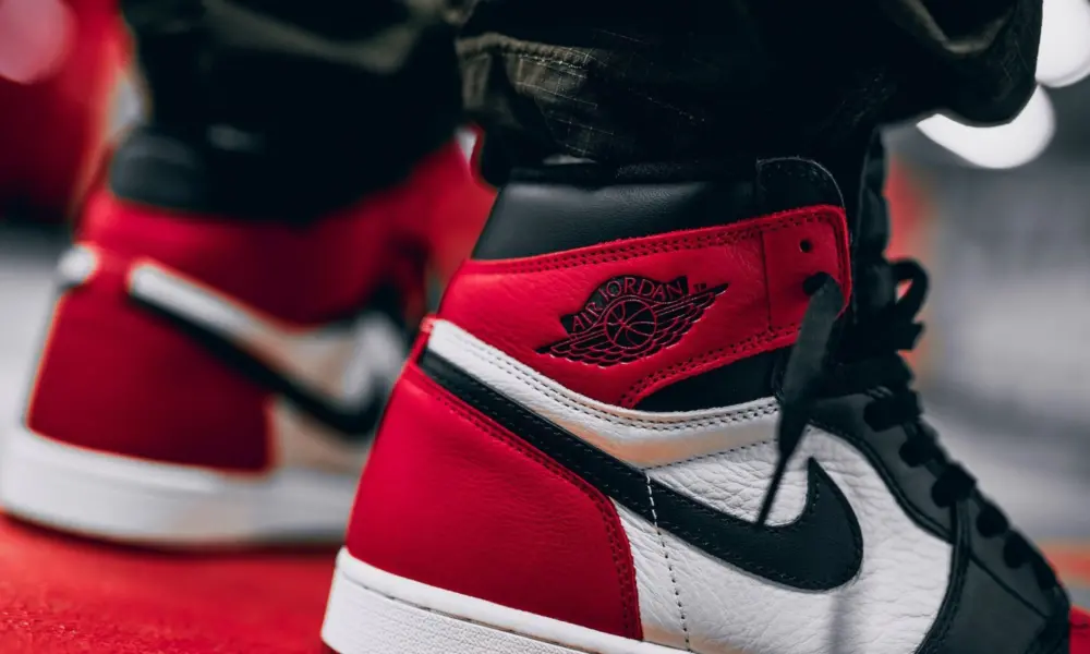 Giày Nike Air Jordan 1 Retro High OG 'Bred Toe' 575441-610 - Ảnh 5