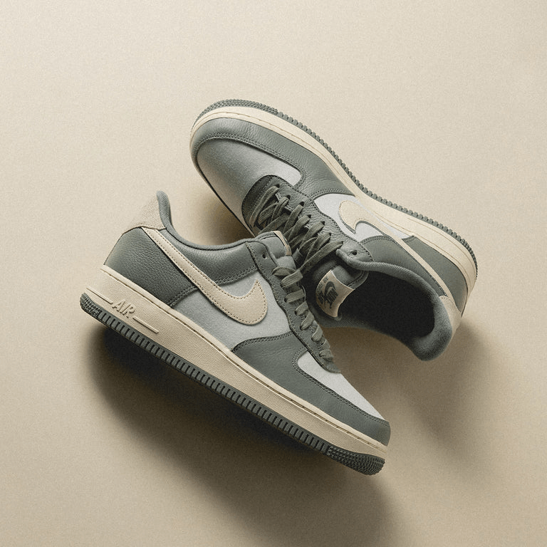 Giày Nike Air Force 1 Low '07 LX Mica Green Coconut Milk DV7186-300 - Ảnh 3