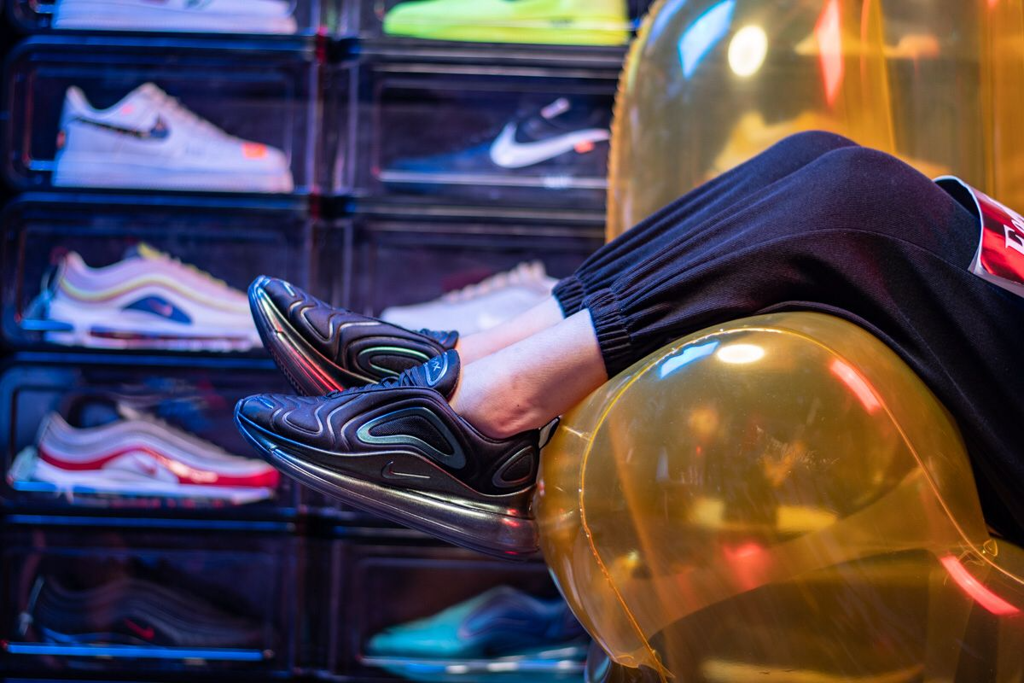 Giày Nike Wmns Air Max 720 'Throwback Future' AR9293-007 - Ảnh 4