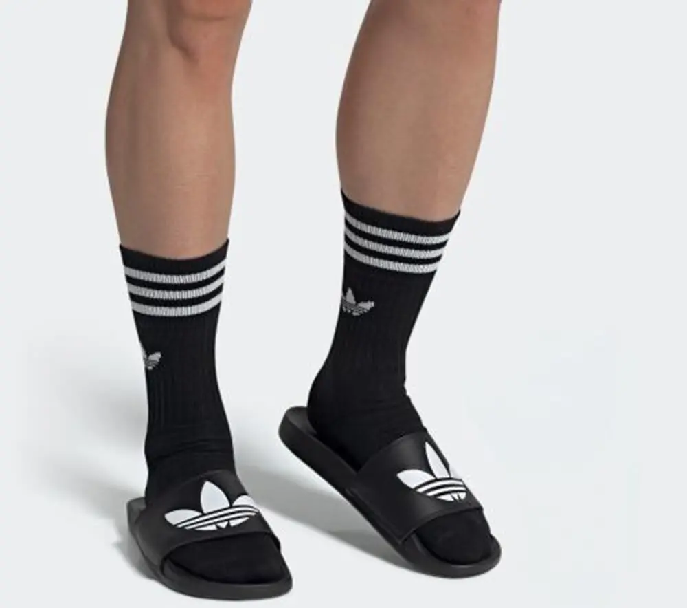 Alternative view of Dép Adidas Adilette Lite 'Black' EG9842