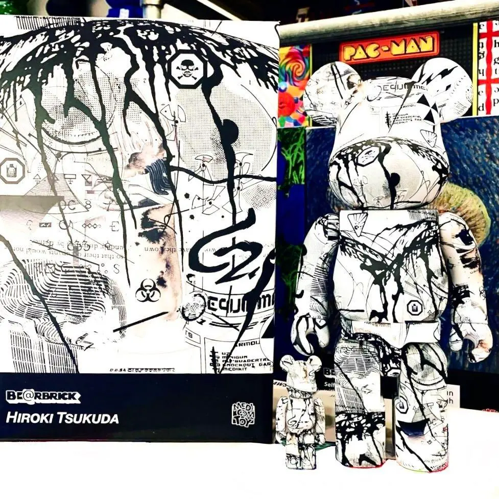 Alternative view of Mô Hình Bearbrick Hiroki Sukuda 100% & 400%