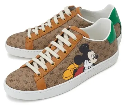 Alternative view of Giày Disney x Gucci Wmns Ace 'Mickey Mouse - Ebony' 604049-HZE10-8484