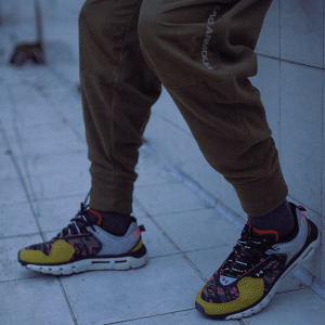 Alternative view of Giày Under Armour HOVR Summit CLLSN CRS PRT 'Black Yellow' 3022969-001