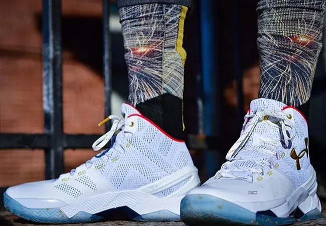 Alternative view of Giày Under Armour Curry 2 'All Star' 1259007-102