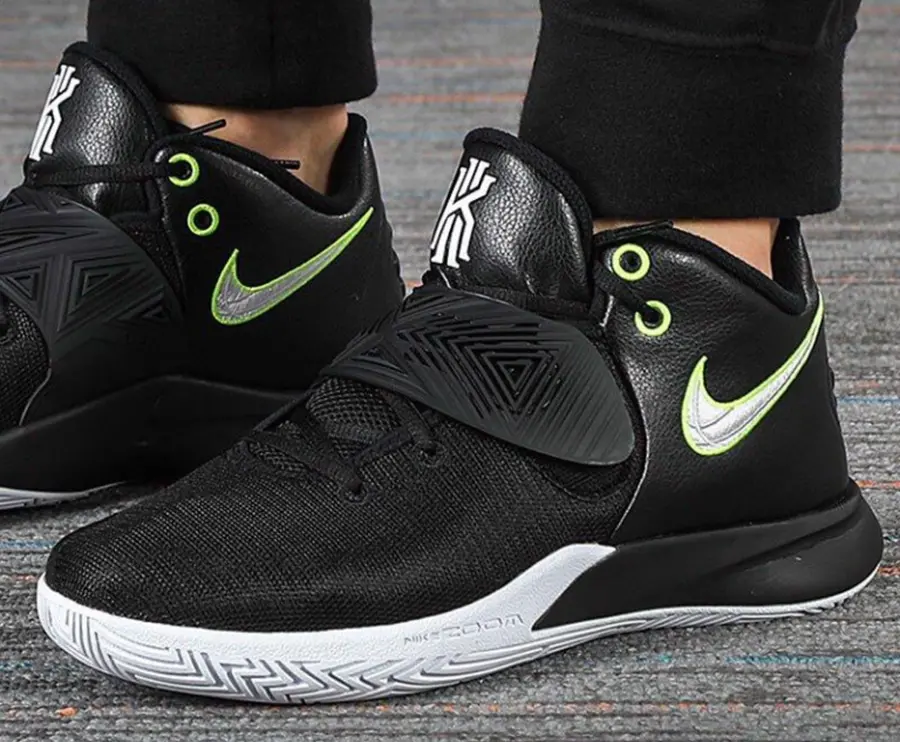 Giày Nike Kyrie Flytrap 3 GS 'Black Volt' BQ3060-001 - Ảnh 4