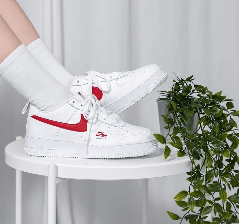 Giày Nike Air Force 1 GS White University Red CZ4203-100 - Ảnh 5