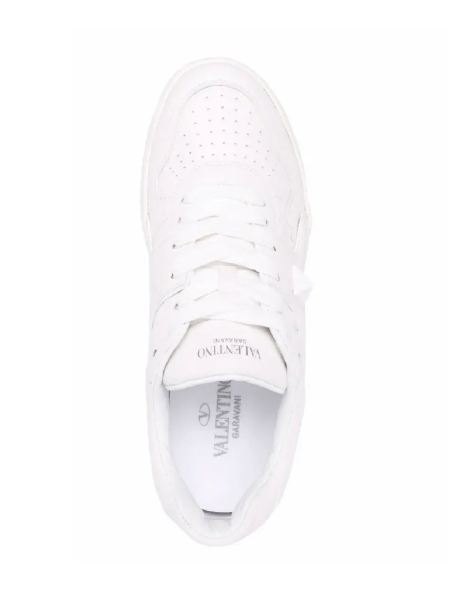 Alternative view of Giày Valentino One Stud low-top lace-up sneakers WW2S0CS4NWN0BO