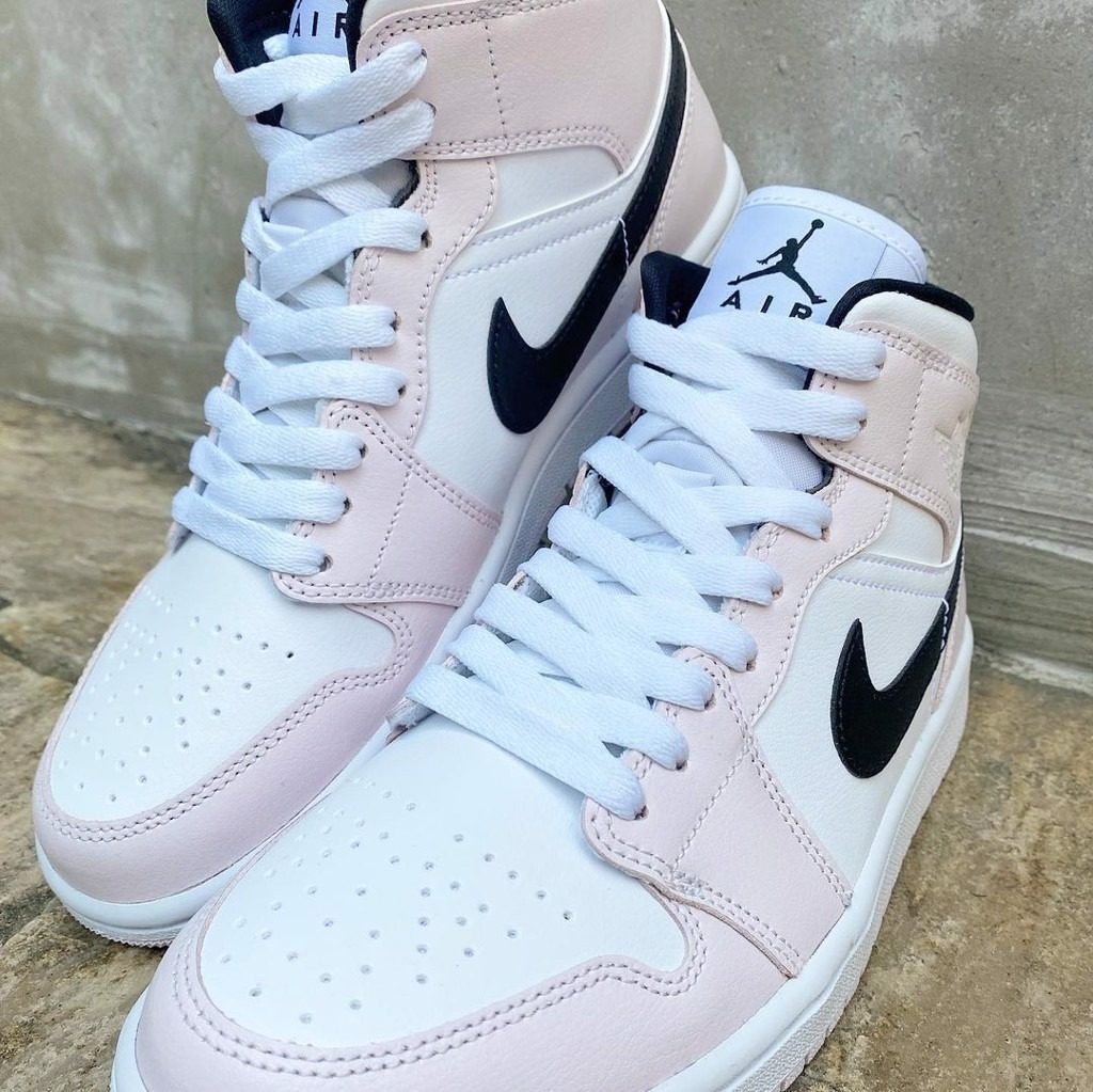 Giày Nike Wmns Air Jordan 1 Mid 'Barely Rose' BQ6472-500 - Ảnh 5