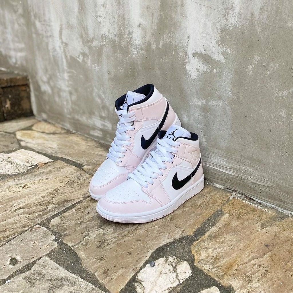Giày Nike Wmns Air Jordan 1 Mid 'Barely Rose' BQ6472-500 - Ảnh 7