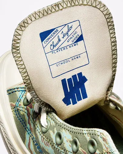 Alternative view of Giày Converse Undefeated xHalf Chuck 70 Mid 'Tiger Camo Print' 172397C
