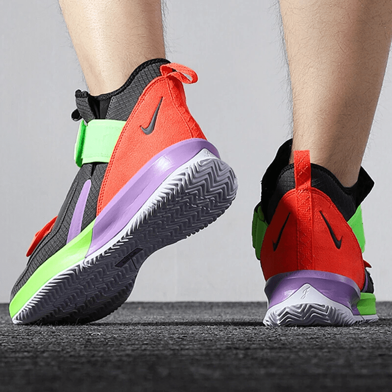 Giày Nike LeBron Solder 13 'Grey Red' AR4228-002 - Ảnh 4