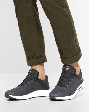 Alternative view of Giày Under Armour Micro G Pursuit 'Black and White' 3000011-102