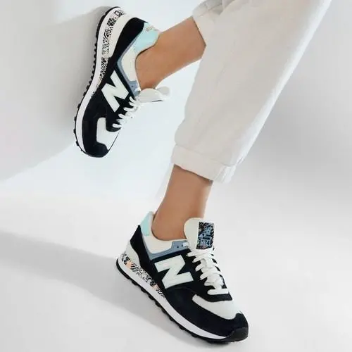 Giày New Balance 574 Classic 'Black White Mint' WL574CA2 - Ảnh 4