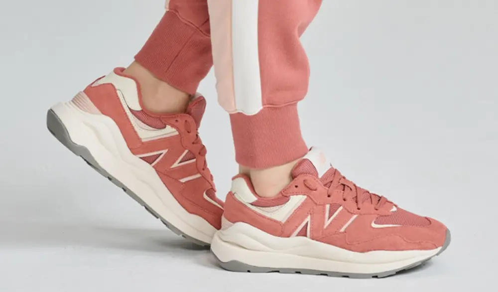 Giày New Balance Wmns 5740 'Black Oyster Pink' W5740HG1 - Ảnh 5