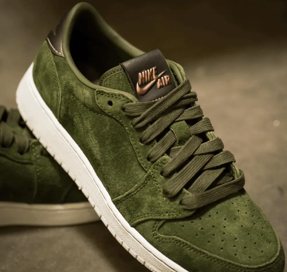 Alternative view of Giày Nike Air Jordan 1 Retro Low NS BG 'Legion Green' 919705-330