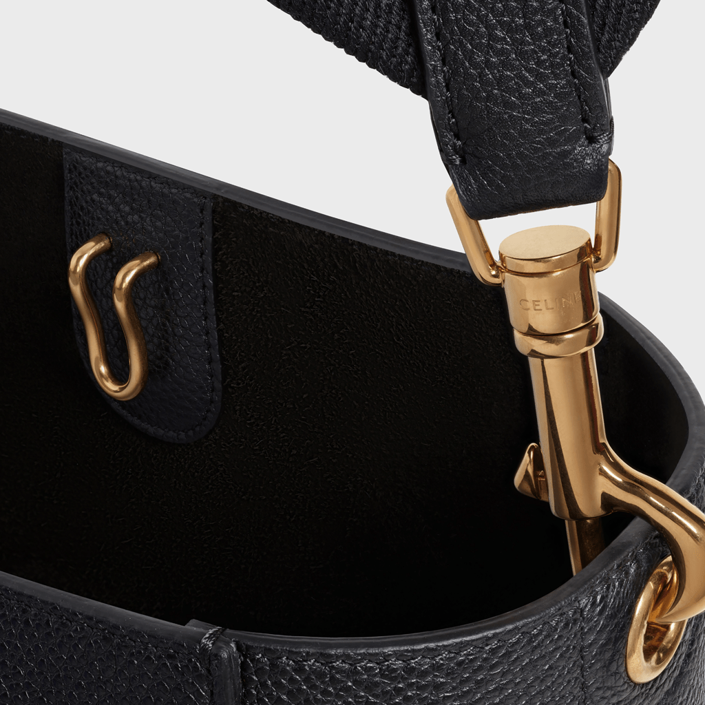 Túi Celine Sangle Small Bucket Bag In Soft Grained Calfskin 189303AH4-38NO - Ảnh 2