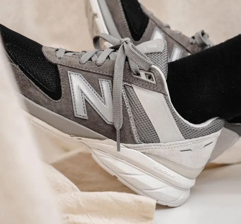 Alternative view of Giày New Balance 990v5 Big Kid ‘Marblehead’ GC990MN5
