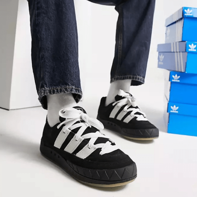 Giày Adidas Adimatic 'Core Black Crystal White' HQ6900 - Ảnh 3