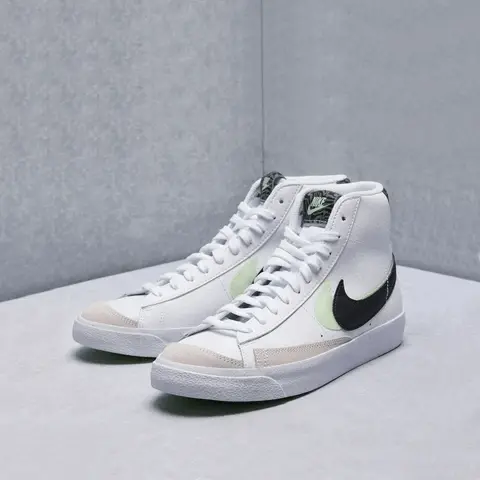 Giày Nike Blazer Mid '77 SE GS 'Double Swoosh White Vapor Green' DD1847-100 - Ảnh 3