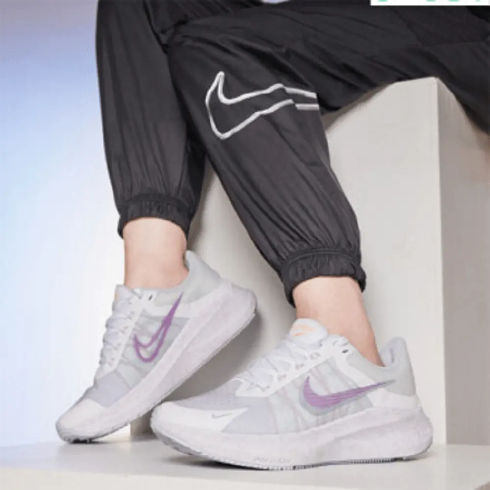 Giày Nike Wmns Zoom Winflo 8 'Football Grey Violet Shock' CW3421-102 - Ảnh 5