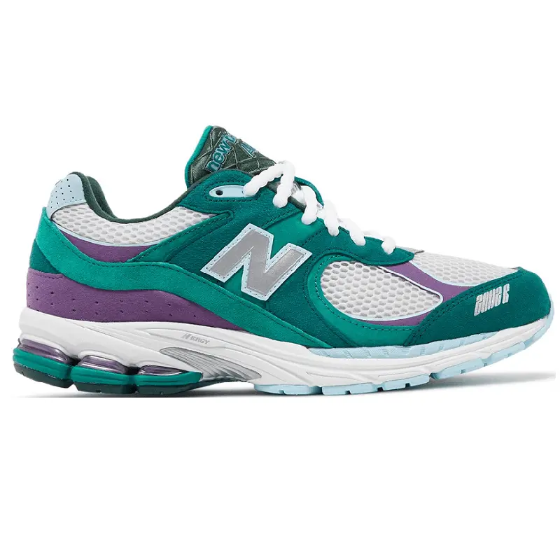 Giày New Balance 2002R 'There Back Yard Legends' M2002RUT