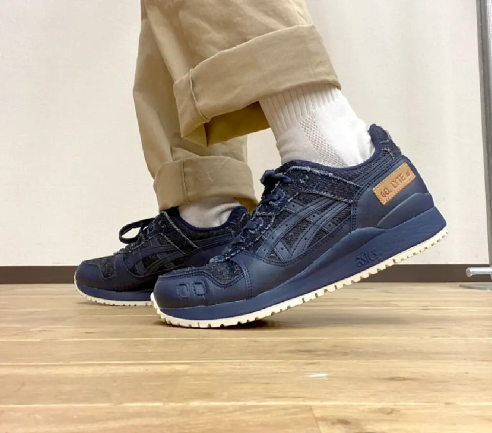 Alternative view of Giày Asics Gel Lyte 3 'Denim Pack - Midnight' 1201A049-400