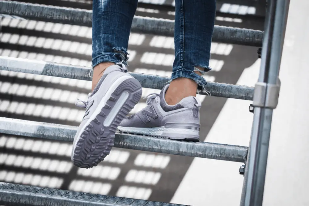 Giày New Balance 574 'Silver Suede' WS574THI - Ảnh 5