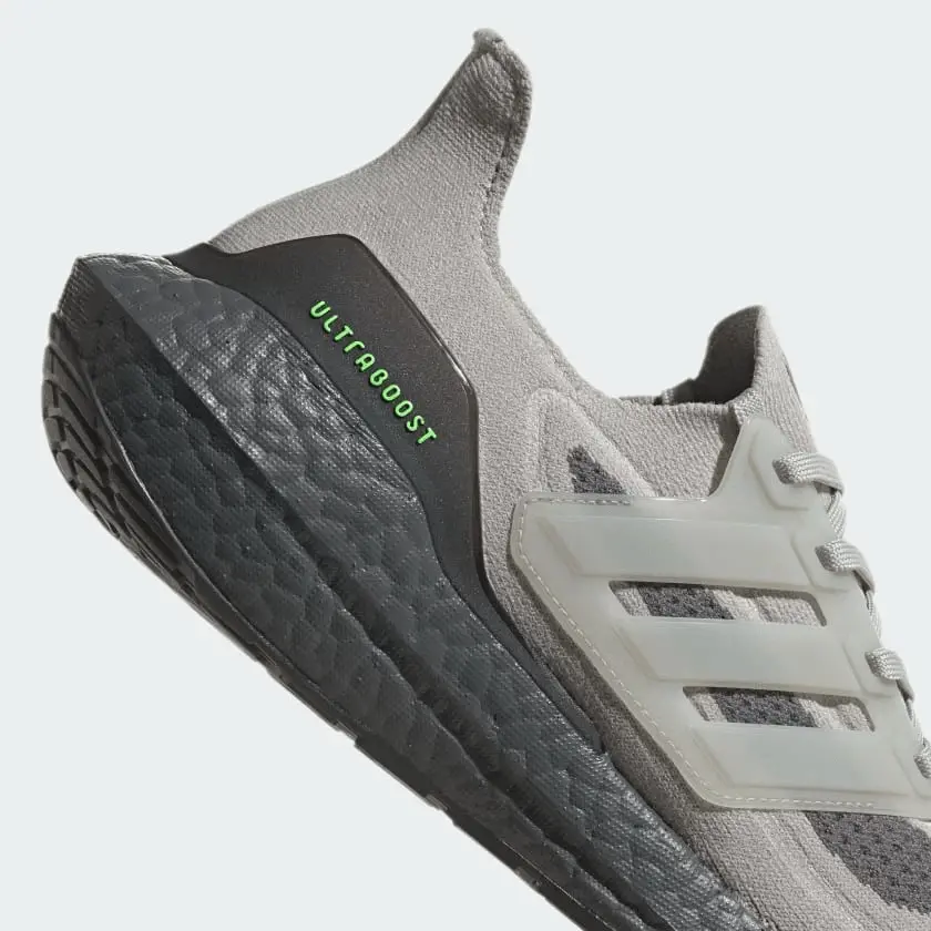 Alternative view of Giày Adidas Ultraboost 21 'Metal Grey' S23875