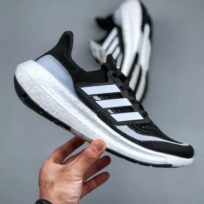 Alternative view of Giày Adidas Ultraboost Light 23 'Core Black/White' HQ6340