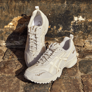 Alternative view of Giày Asics Gel-1090 V2 'Cream' 1203A224-100