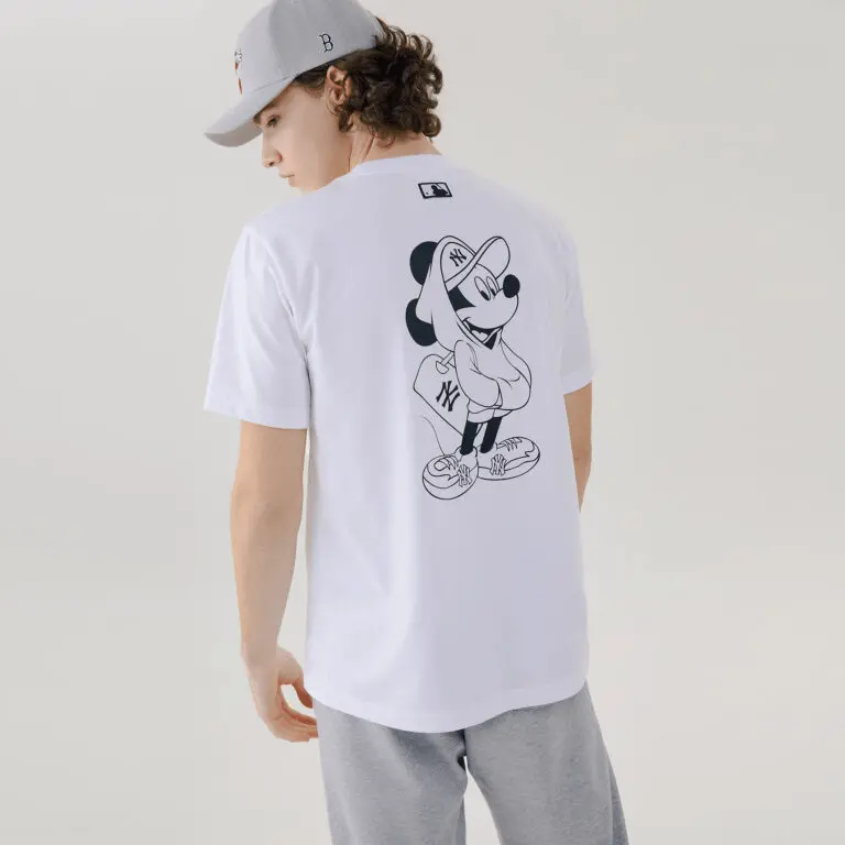 Áo MLB X Disney Short Sleeve T Shirt New York Yankees 31TSK1031-50W - Ảnh 3
