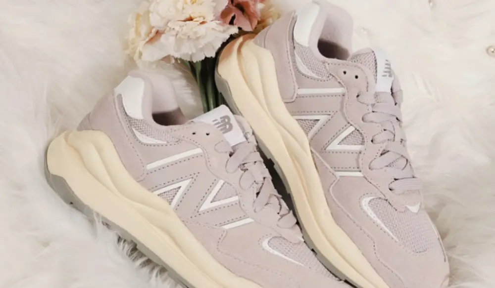 Giày New Balance Wmns 57/40 'Logwood Team Cream' W5740CD - Ảnh 3