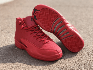 Alternative view of Giày Nike Air Jordan 12 Retro 'Gym Red' 130690-601