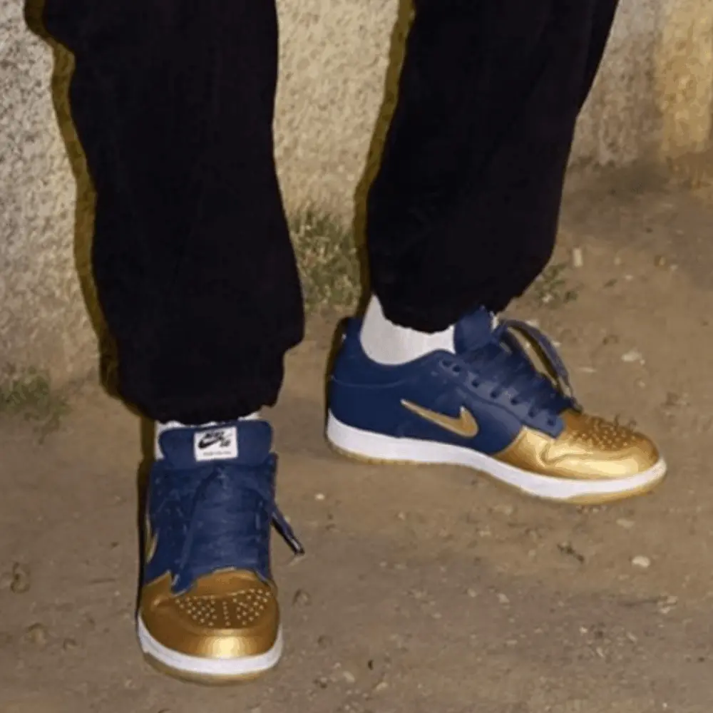 Giày Nike Supreme x Dunk SB Low QS 'Metallic Gold' CK3480-700 - Ảnh 4