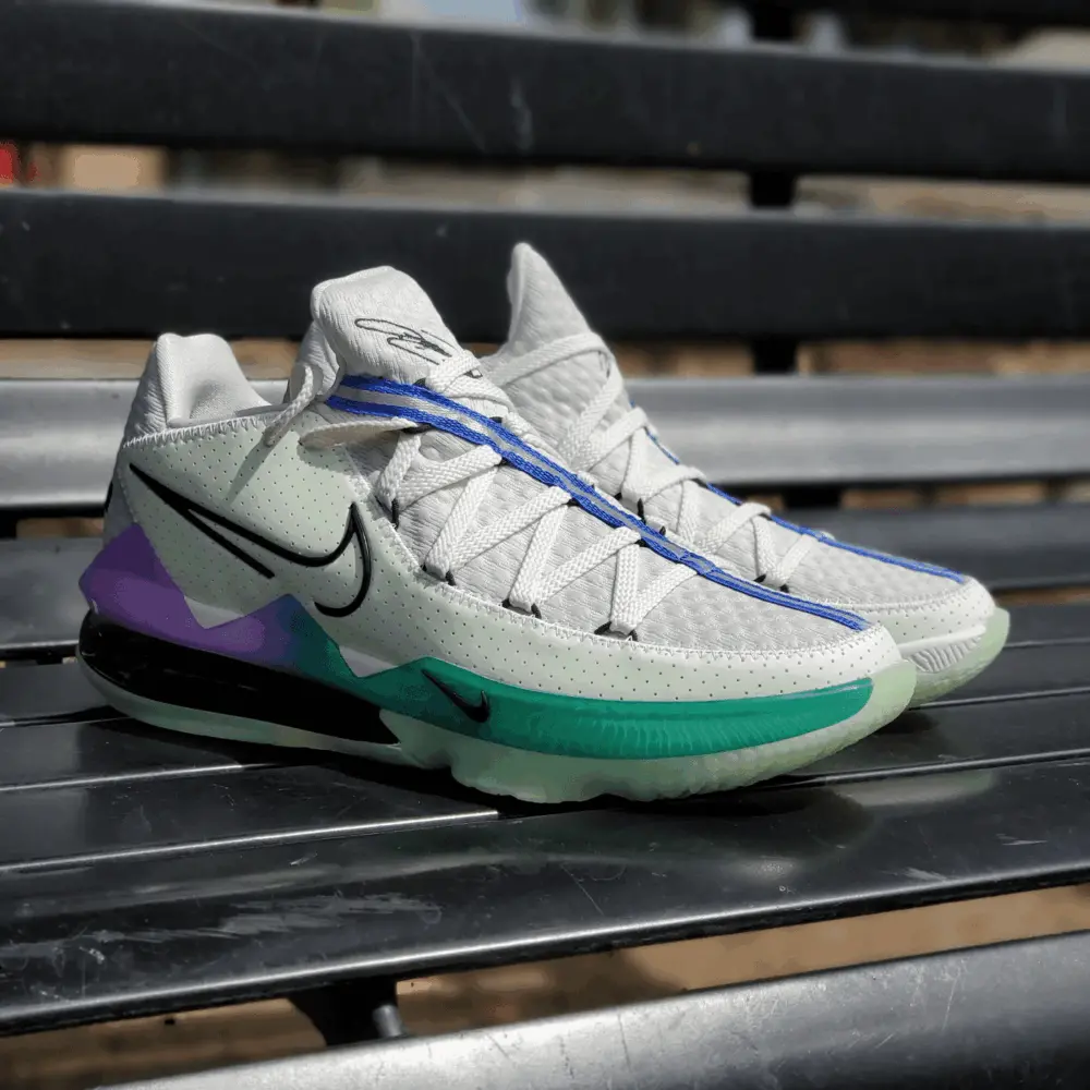 Giày Nike LeBron 17 Low 'Glow In The Dark' CD5007-005 - Ảnh 5