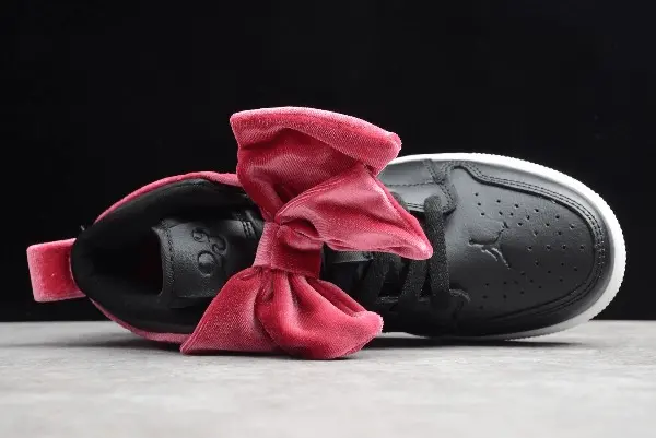 Giày Nike Air Jordan 1 Mid Bow XLD GS 'Noble Red' CK5678-006 - Ảnh 3