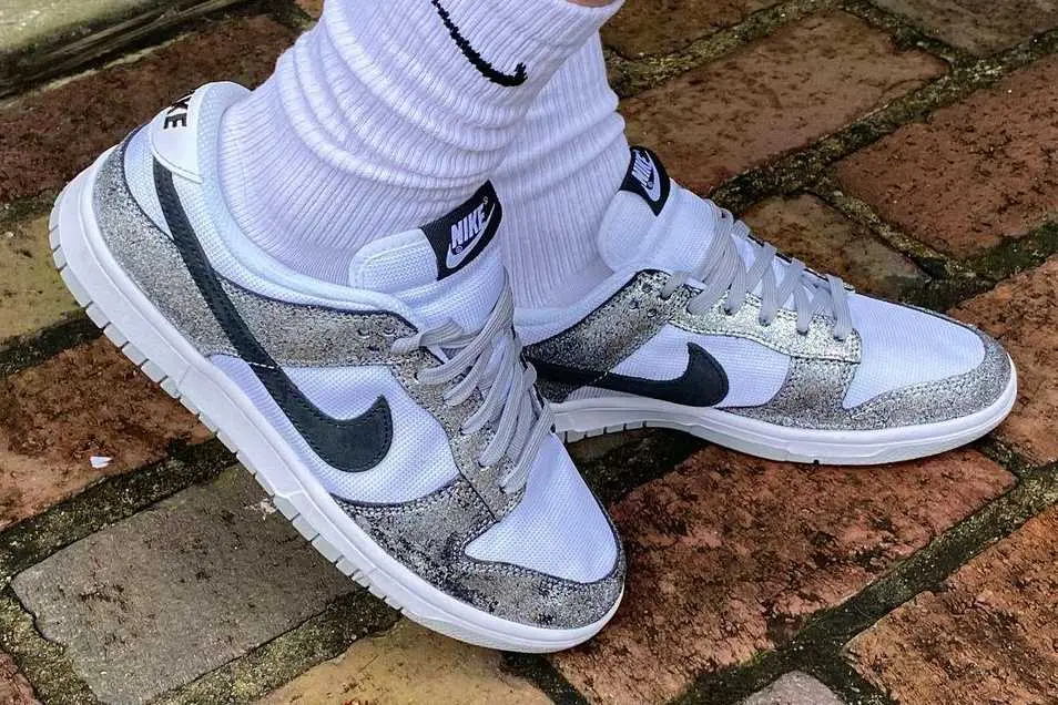 Giày Nike Dunk Low 'Shimmer' DO5882-001 - Ảnh 5
