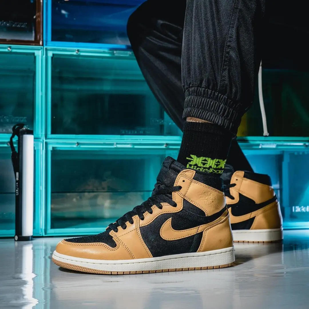 Giày Nike Air Jordan 1 Retro High OG ‘Heirloom’ 555088-202 - Ảnh 3
