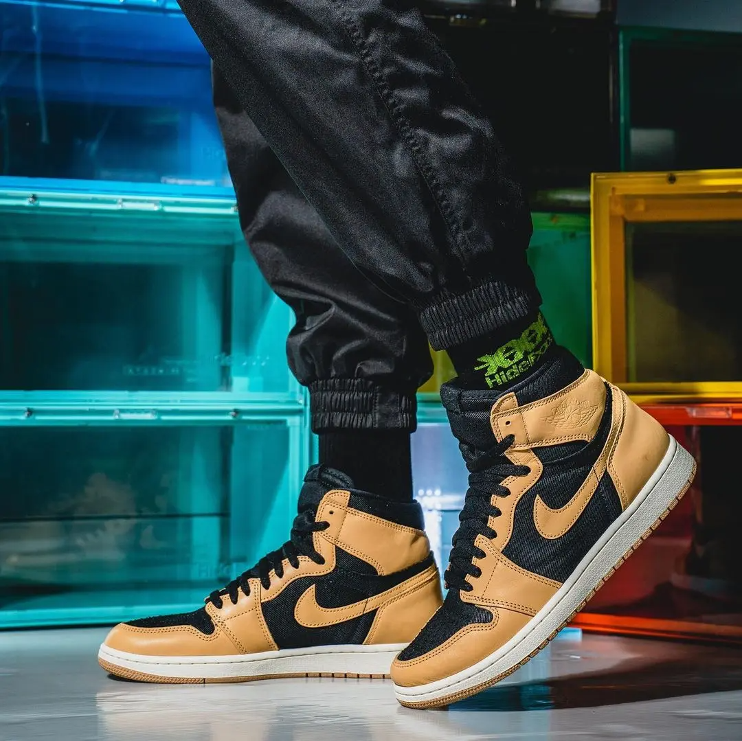 Giày Nike Air Jordan 1 Retro High OG ‘Heirloom’ 555088-202 - Ảnh 6