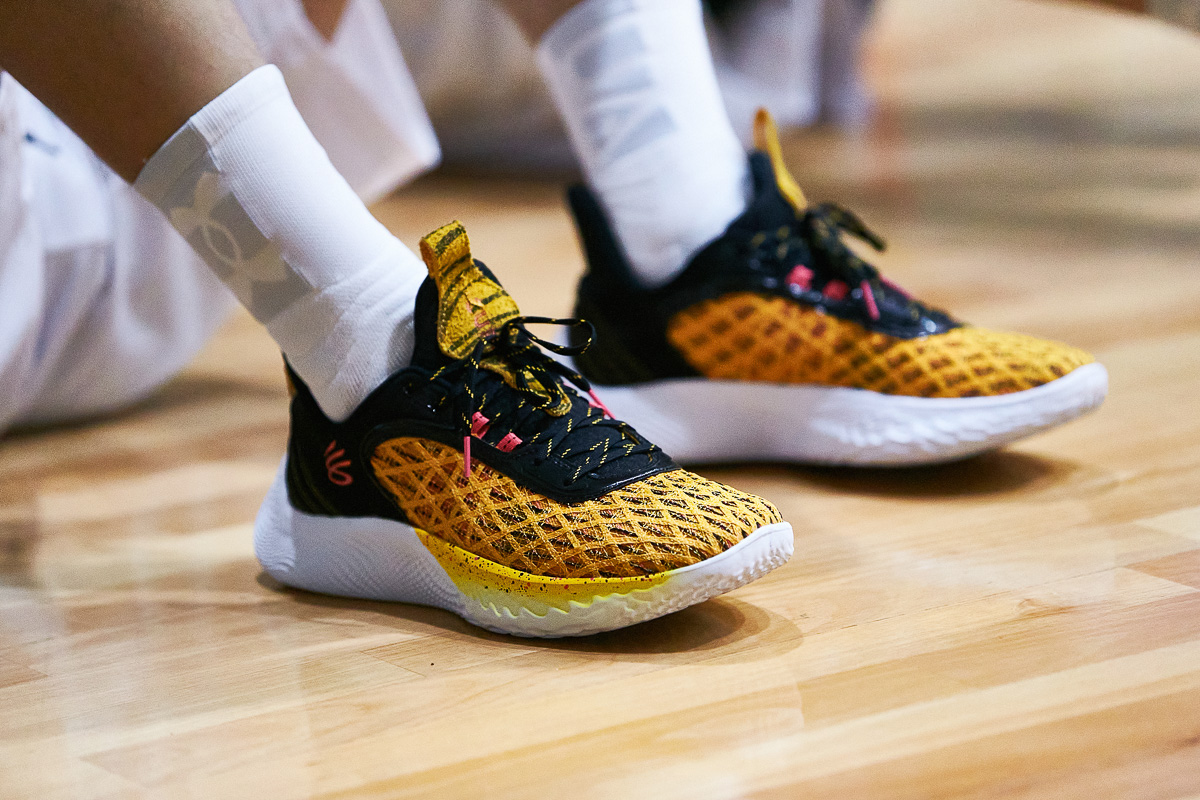 Giày Under Armour Curry Flow 9 x Sesame Street GS 'Yellow' 3024249-003 - Ảnh 2