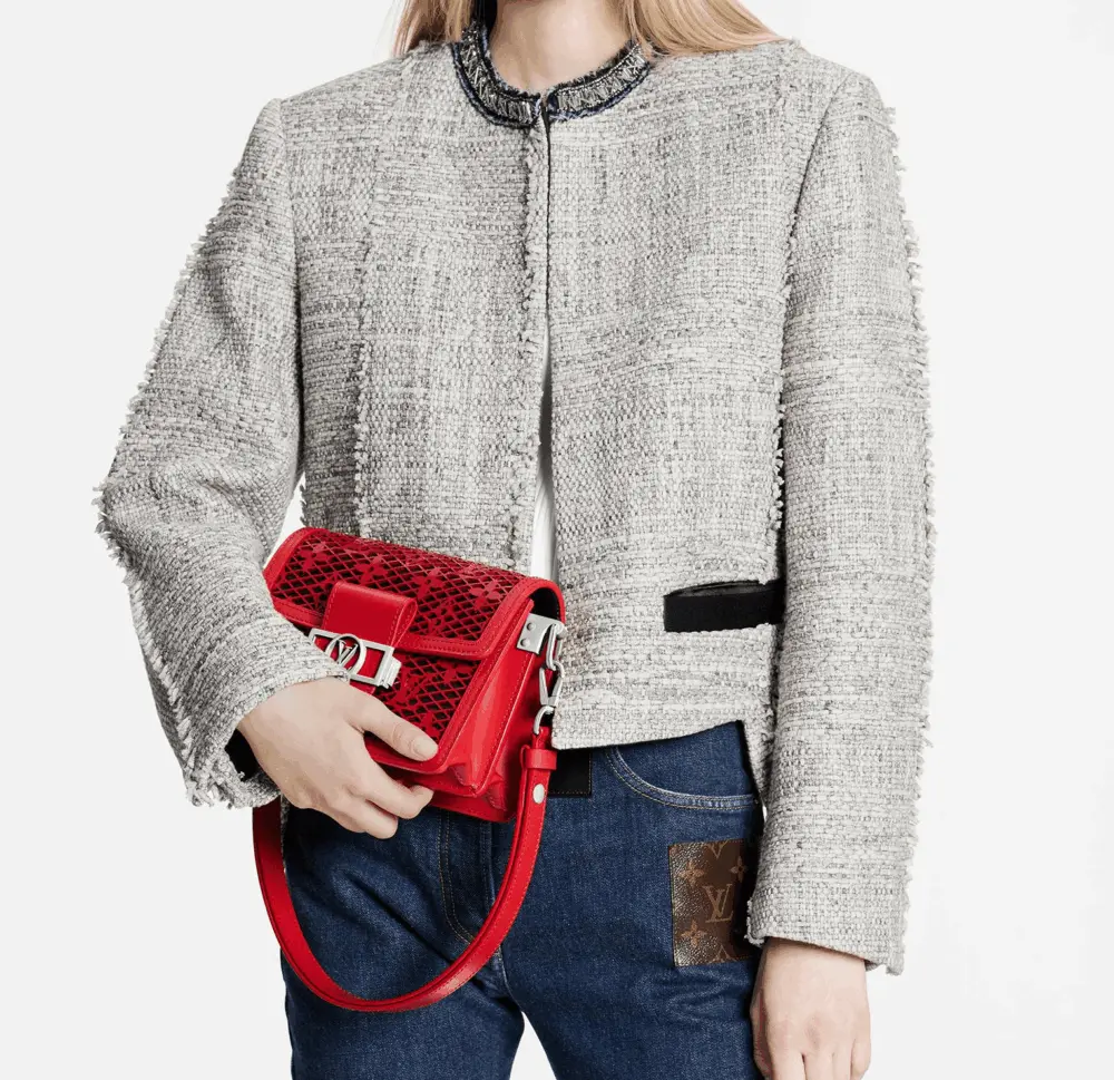 Alternative view of Túi Louis Vuitton Dauphine Mini 'Red' M20359