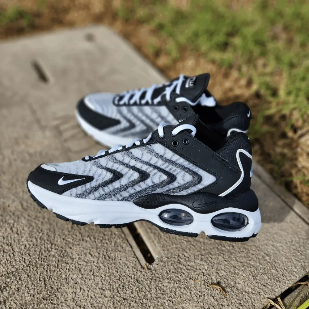 Giày Nike Air Max TW 1 ‘Black White’ DQ3984-001 - Ảnh 4