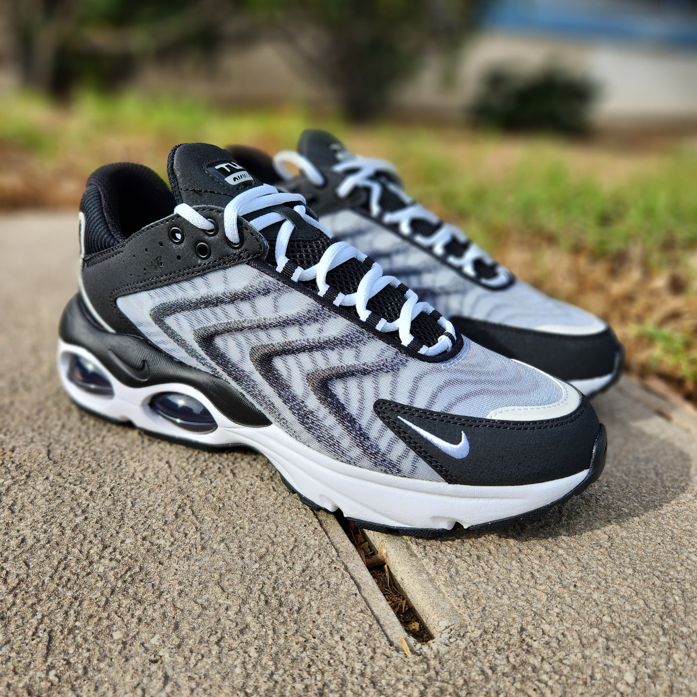 Giày Nike Air Max TW 1 ‘Black White’ DQ3984-001 - Ảnh 5