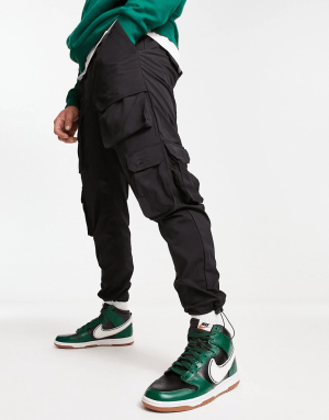 Alternative view of Giày Nike Dunk High 'Chenille Swoosh Black Green' DR8805-001