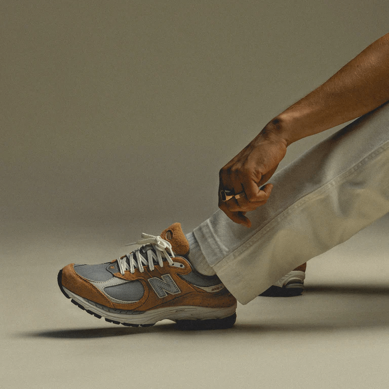 Giày New Balance 2002R 'Sweet Caramel' M2002RHM - Ảnh 3