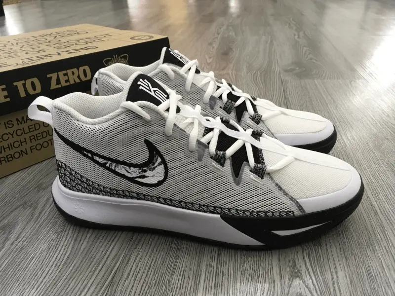 Giày Nike Kyrie Flytrap 6 'White Black' DQ8094-101 - Ảnh 6