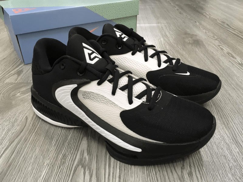 Giày Nike Zoom Freak 4 TB 'Black White' DO9679-002 - Ảnh 2