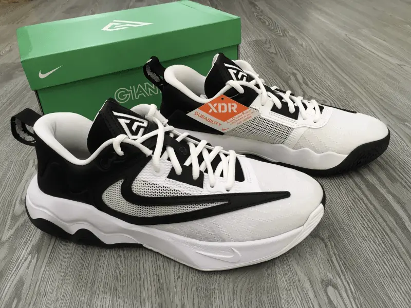 Alternative view of Giày Nike Giannis Immortality 3 'Oreo' DZ7533-100